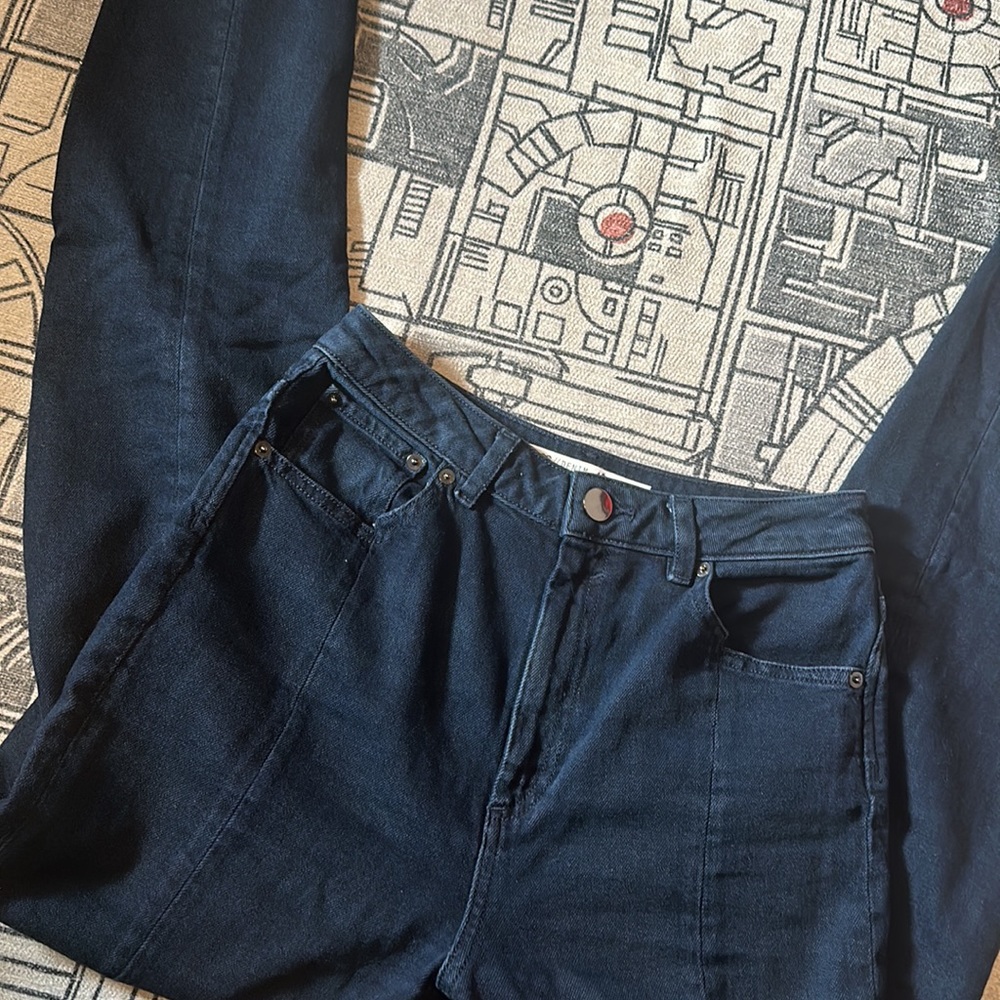 ASOS Ultra High Rise 28 - Picture 4 of 6